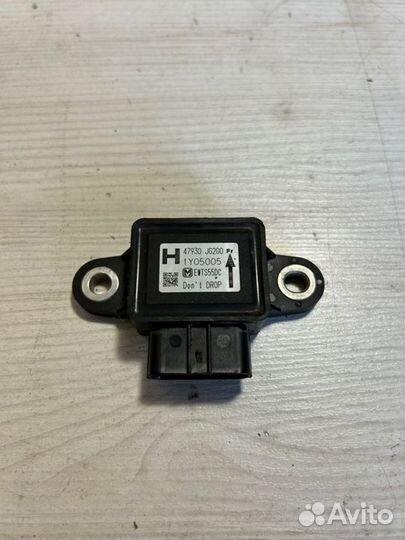 Датчик ускорения Nissan Juke F15