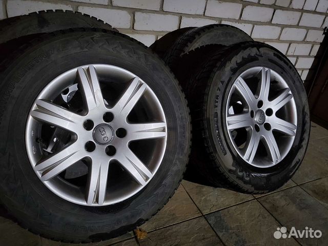 Nokian Tyres Hakkapeliitta 7 215/65 R16 и 215/65 R16
