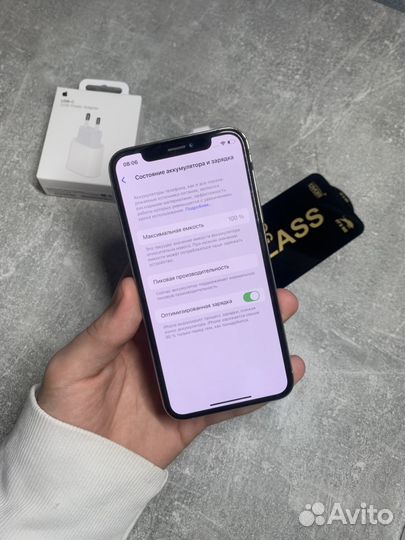 iPhone Xs, 256 ГБ