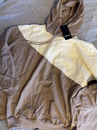 Спортивный костюм новый 42-44