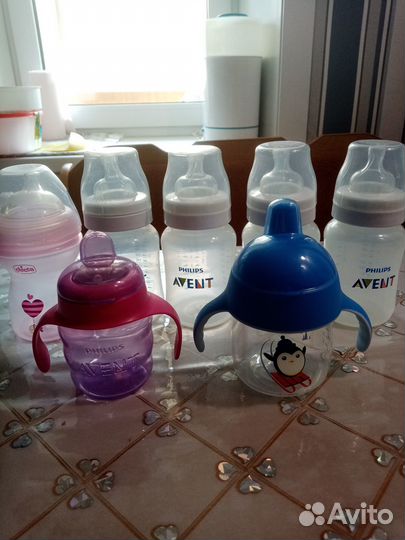 Бутылочки и поильники Avent