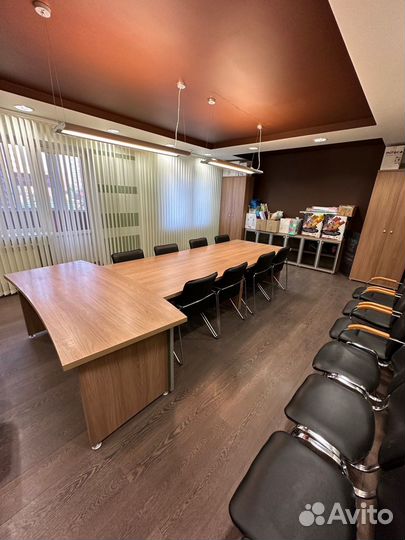 Мебель офисная столы кресла стулья тумбочка бу