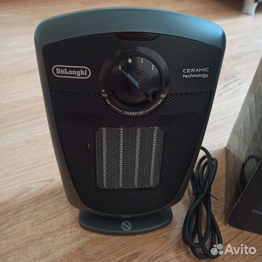 Керамический обогреватель delonghi