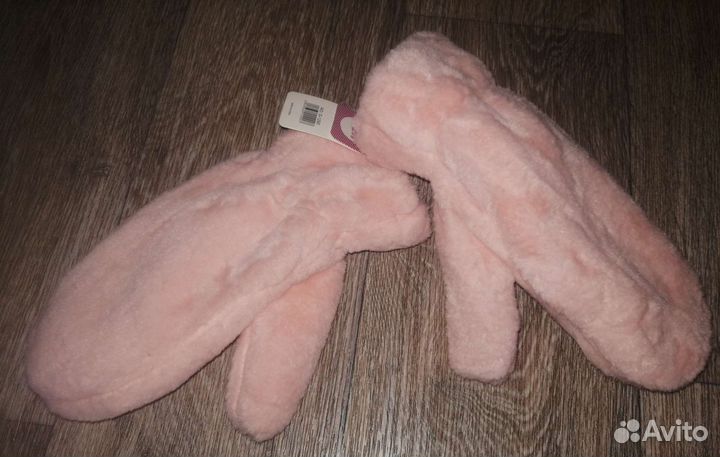 Новые, теплые варежки