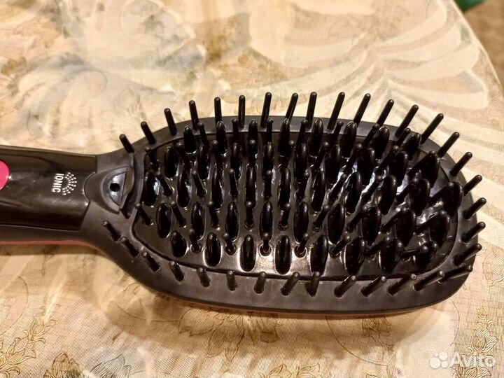 Расческа-выпрямитель