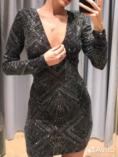 Блестящее платье HM