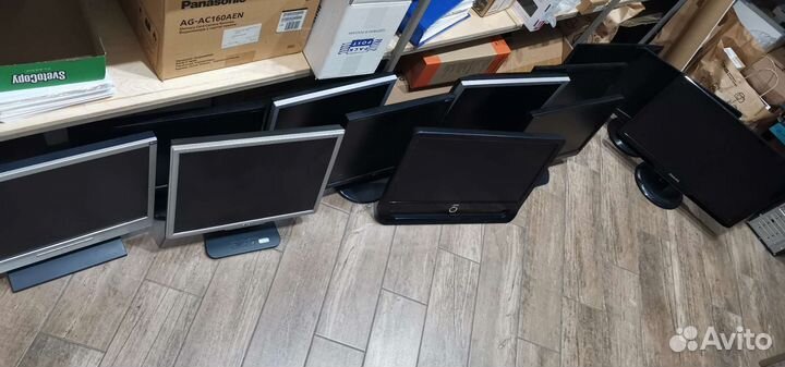 10 мониторов разных