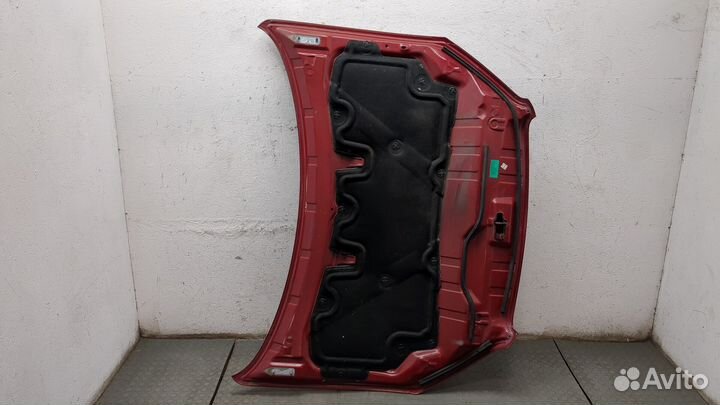 Капот Nissan Qashqai, 2011