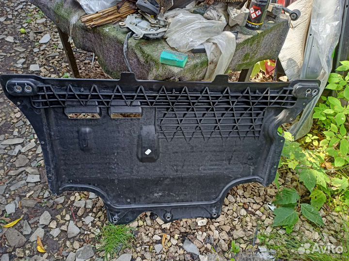 Фольксваген Тигуан 2 защита двигателя