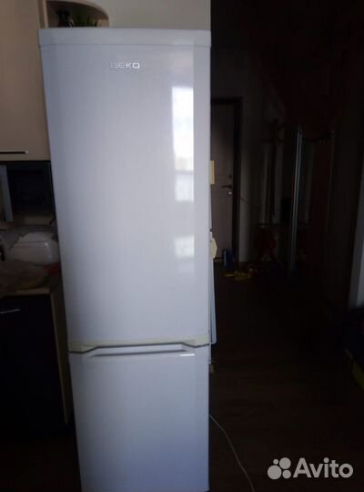 Холодильник бу beko