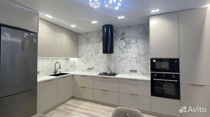 Кухонные гарнитуры на заказ