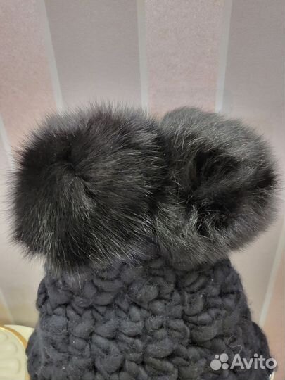 Шапка Mischa Lampert