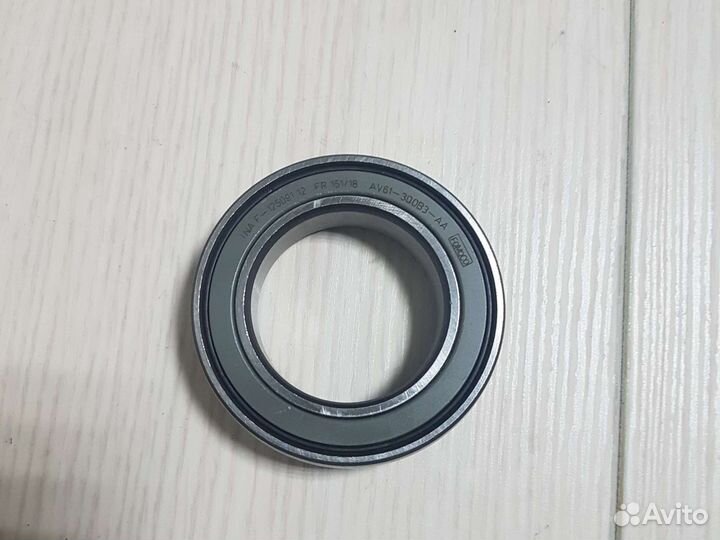 Опорный подшипник привода Land Rover Ford Volvo