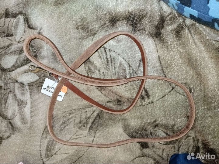 Ошейники и поводки для собак