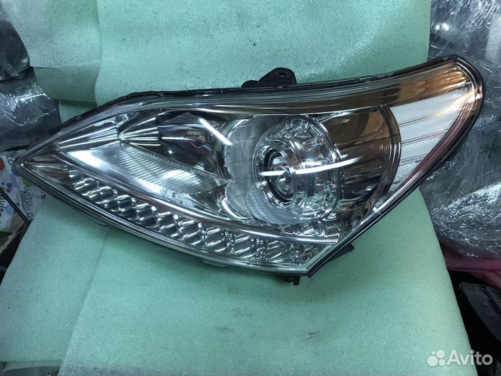 Фары Hyundai Equus Хендай Екус ксенон