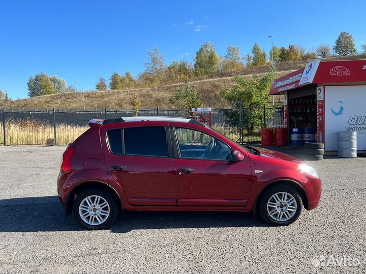 Renault Sandero 1.6 МТ, 2011, 121 000 км