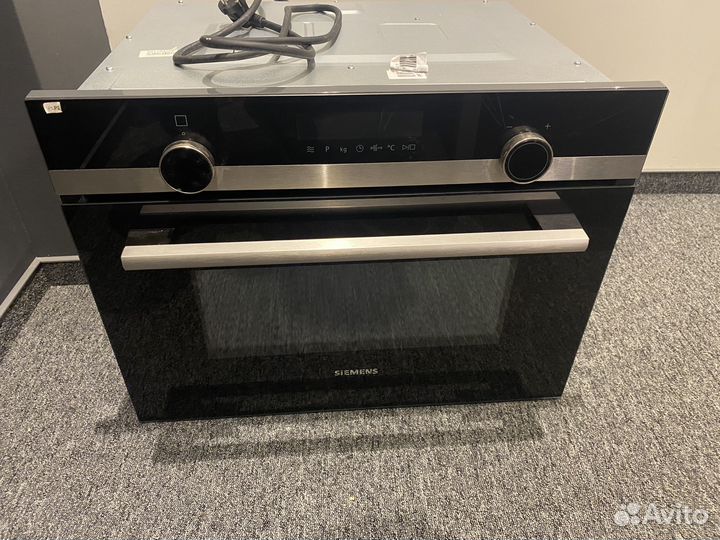 Встраевамая свч печь Simens