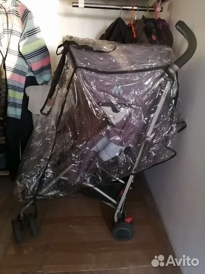 Дождевик полноценный и на maclaren