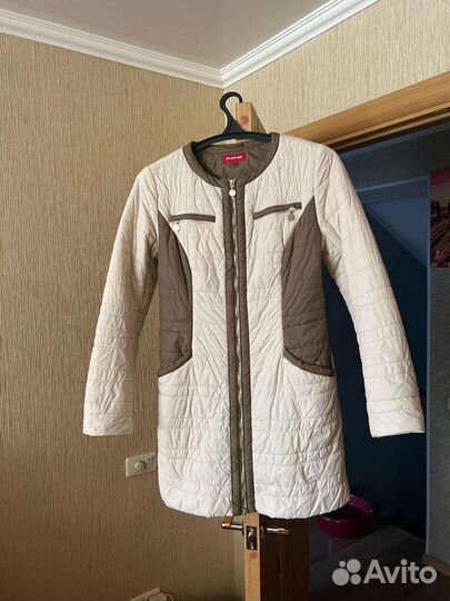 Куртка демисезонная женская 42 44