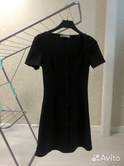 Маленькое черное платье 42