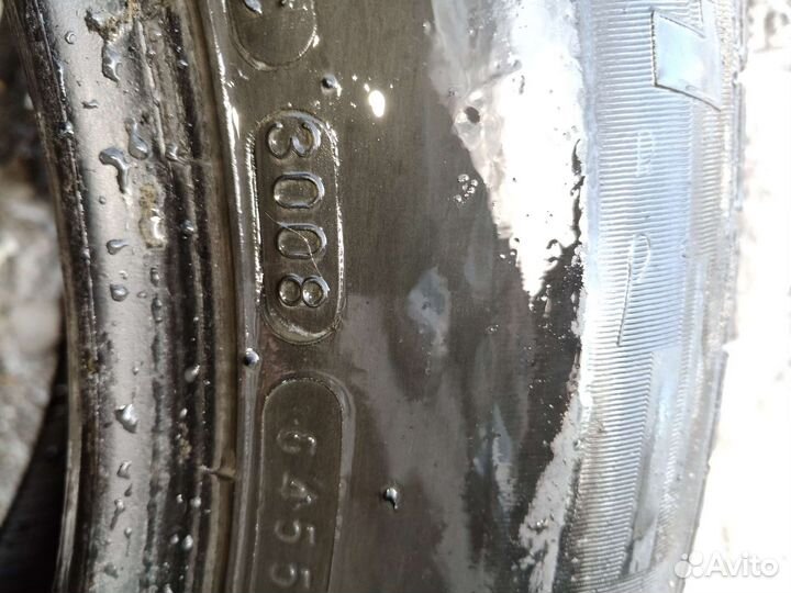 Maxxis CS-735 215/65 R16 H