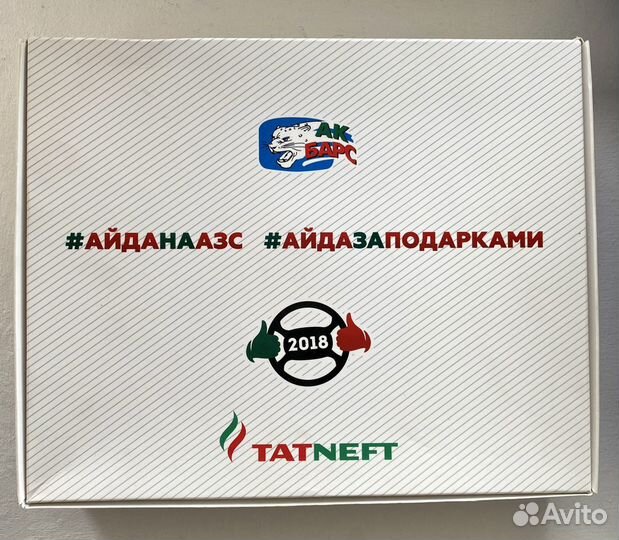 Шайба наклейка Ак Барс на стекло автомобиля