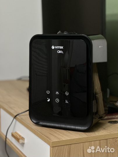 Увлажнитель Vitek airo2