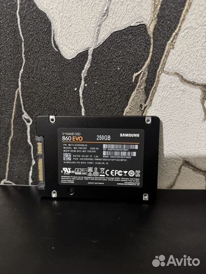 SSD Накопитель Samsung 860 EVO 250Gb