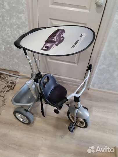 Детский трехколесный велосипед