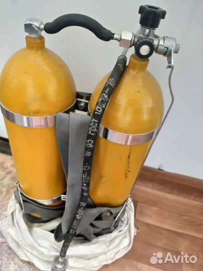 Кислородные баллоны для дайвинга