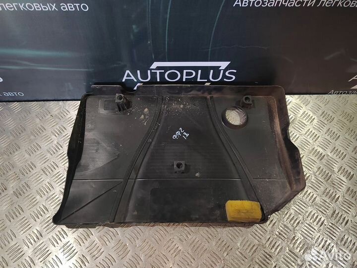 Накладка двс Ford Focus 2 2004-2011