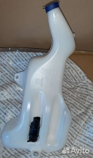 Бачёк омывателя ивеко дейли