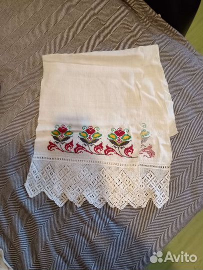 Старинное домотканное полотенце с вышивкой