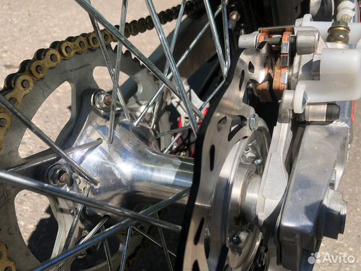 Мотоцикл BSE Z10 Red Black