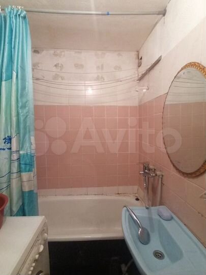 Комната 10 м² в 4-к., 2/9 эт.