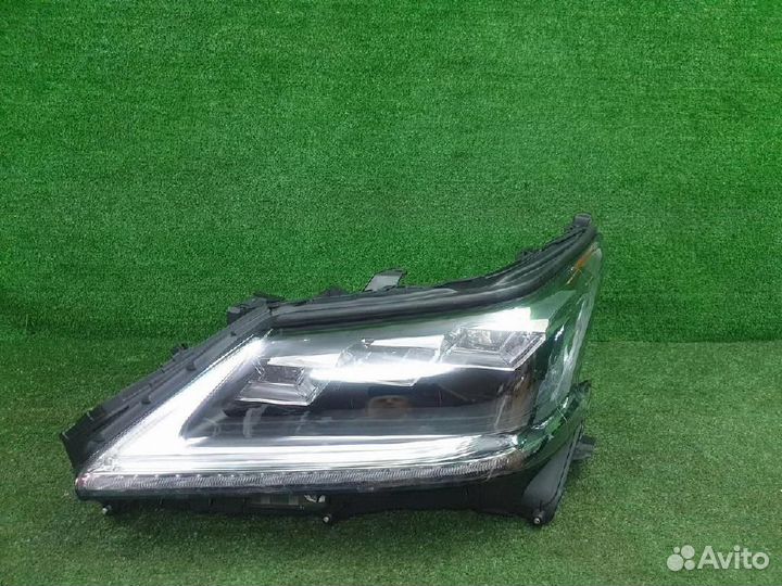Фара левая Lexus LX570