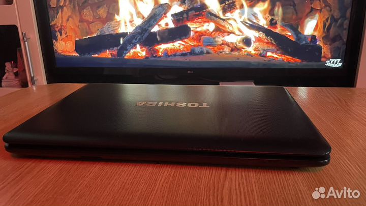 Ноутбук Toshiba satellite c650-15N