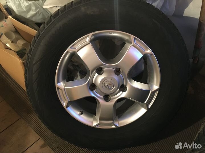 Комплект колёс в сборе на Lexus LX570 Toyota LC200