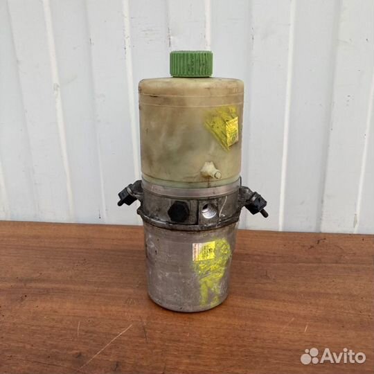 Электрогидроусилитель руля Skoda Fabia MK1