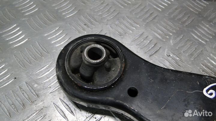 Рычаг передний Toyota Sienna 2 2005 3.3