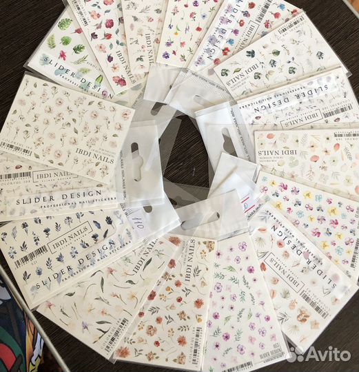 Слайдеры,наклейки для ногтей