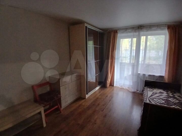 1-к. квартира, 42 м², 1/2 эт.
