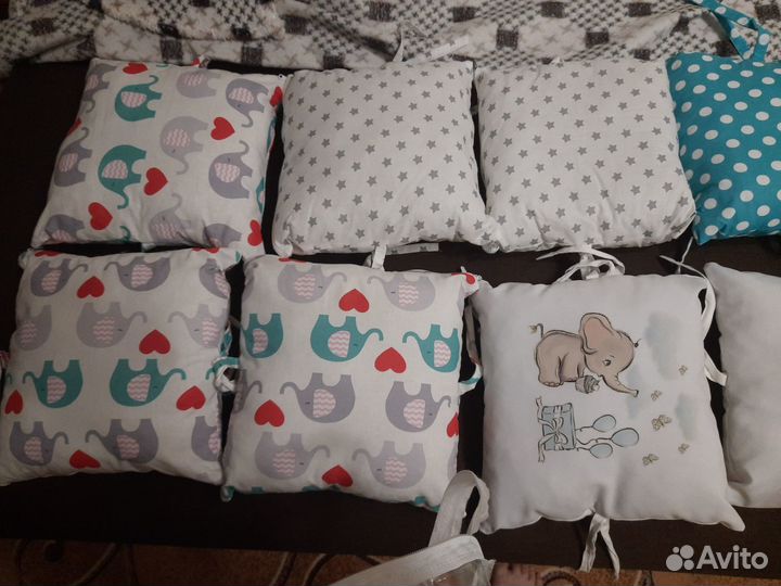 Бортики в кроватку новые