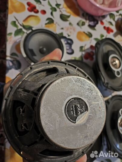 Динамики круглые Focal 16.5 см и Pioneer овал