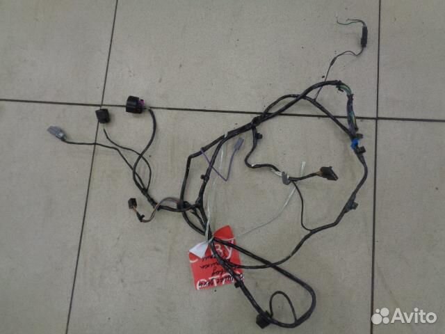 Проводка двери багажника Cadillac SRX 2003-2009