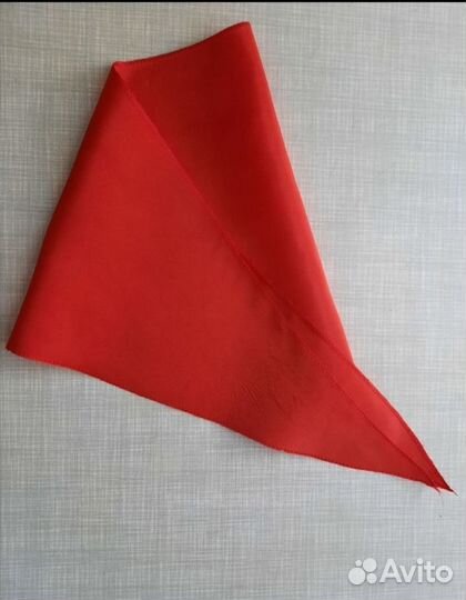 Пионерский галстук