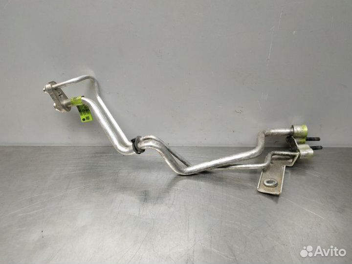 Трубка кондиционера Jeep Grand Cherokee WK2