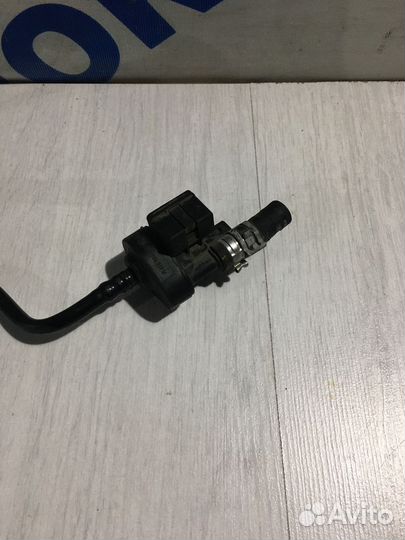 Клапан вакуумного управления audi A4 b8