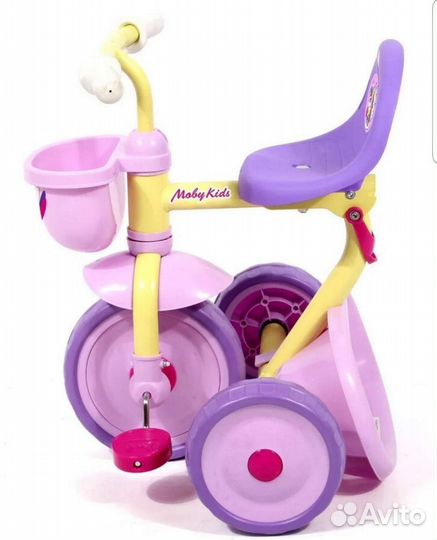 Детский трехколесный велосипед