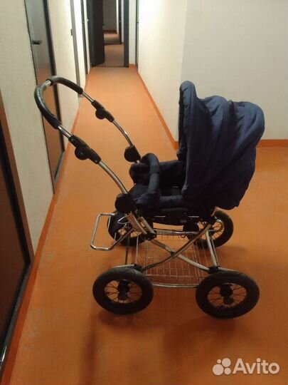 Коляска Teutonia